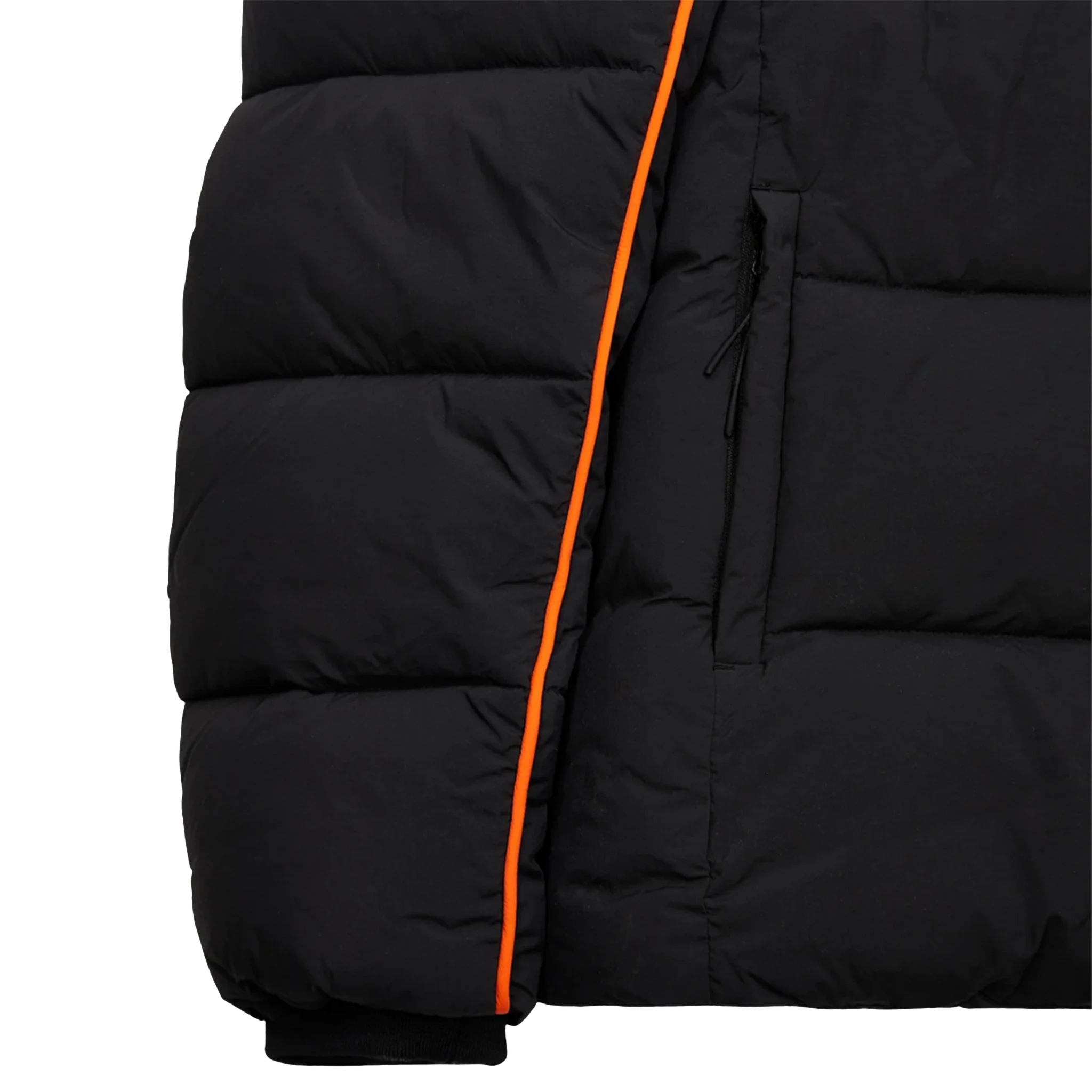 Sleeve view of Trapstar Irongate Arch Piping Black Puffer